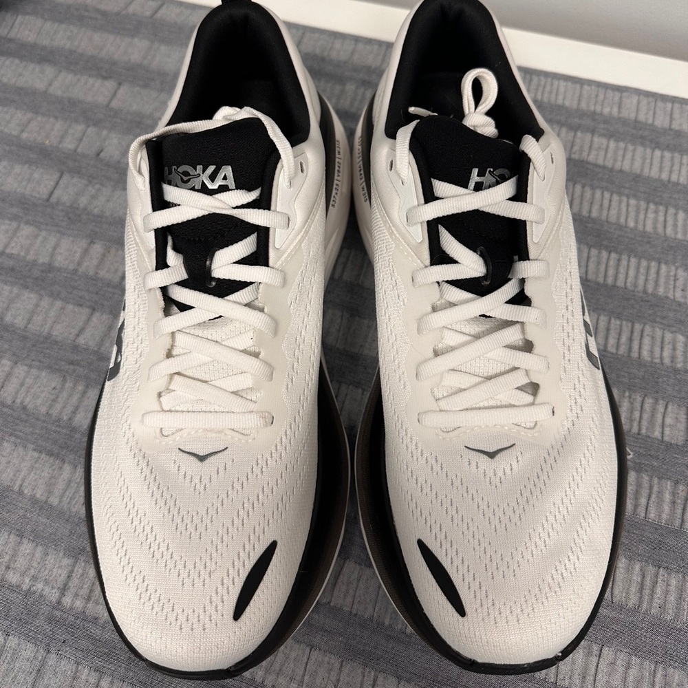 Hoka Bondi 8 Mens Size 10D